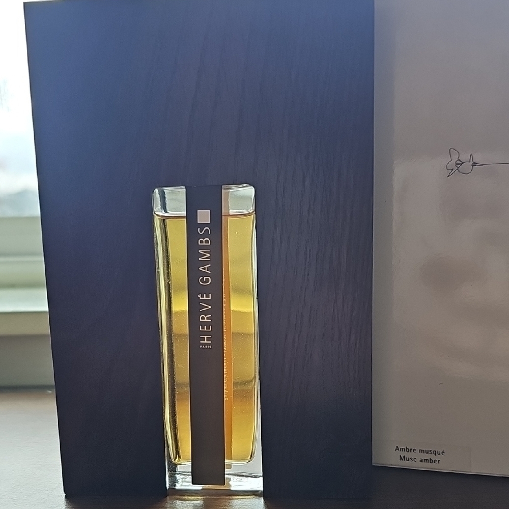 NIB Herve Gambs Monolith Wood Art With Musc Amber Room Spray - Rare Scent - Picture 3 of 6